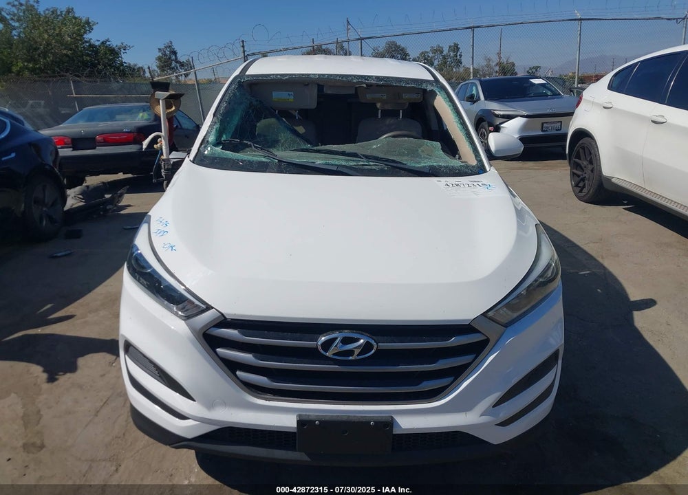 2017 HYUNDAI TUCSON VIN: KM8J23A49HU276047