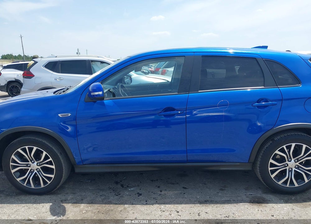 2018 MITSUBISHI OUTLANDER SPORT VIN: JA4AP3AW8JU001681