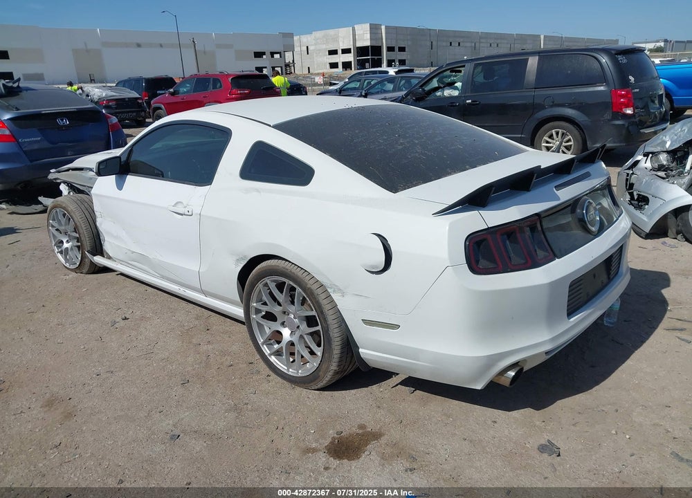 2014 FORD MUSTANG VIN: 1ZVBP8CF5E5309568
