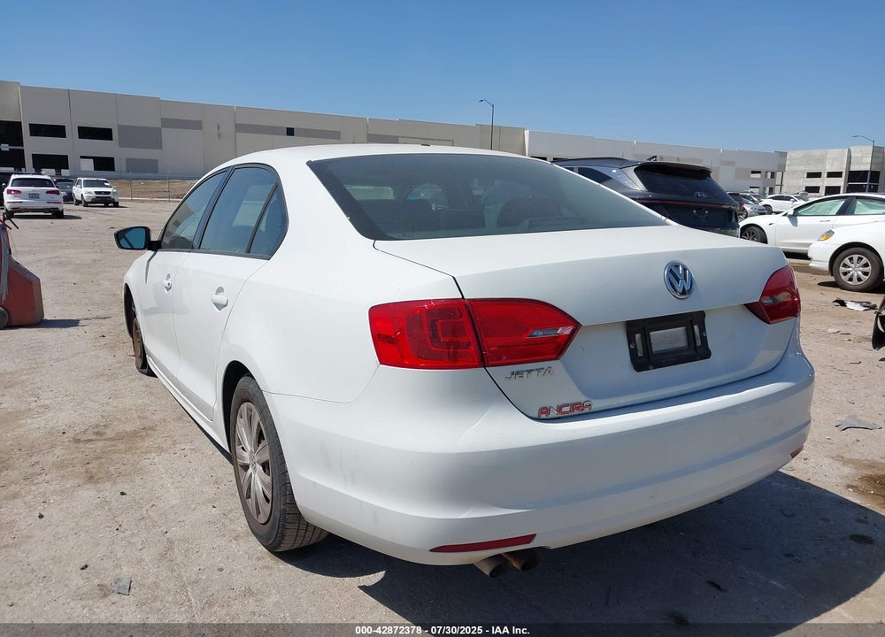 2014 VOLKSWAGEN JETTA VIN: 3VW2K7AJ2EM333093