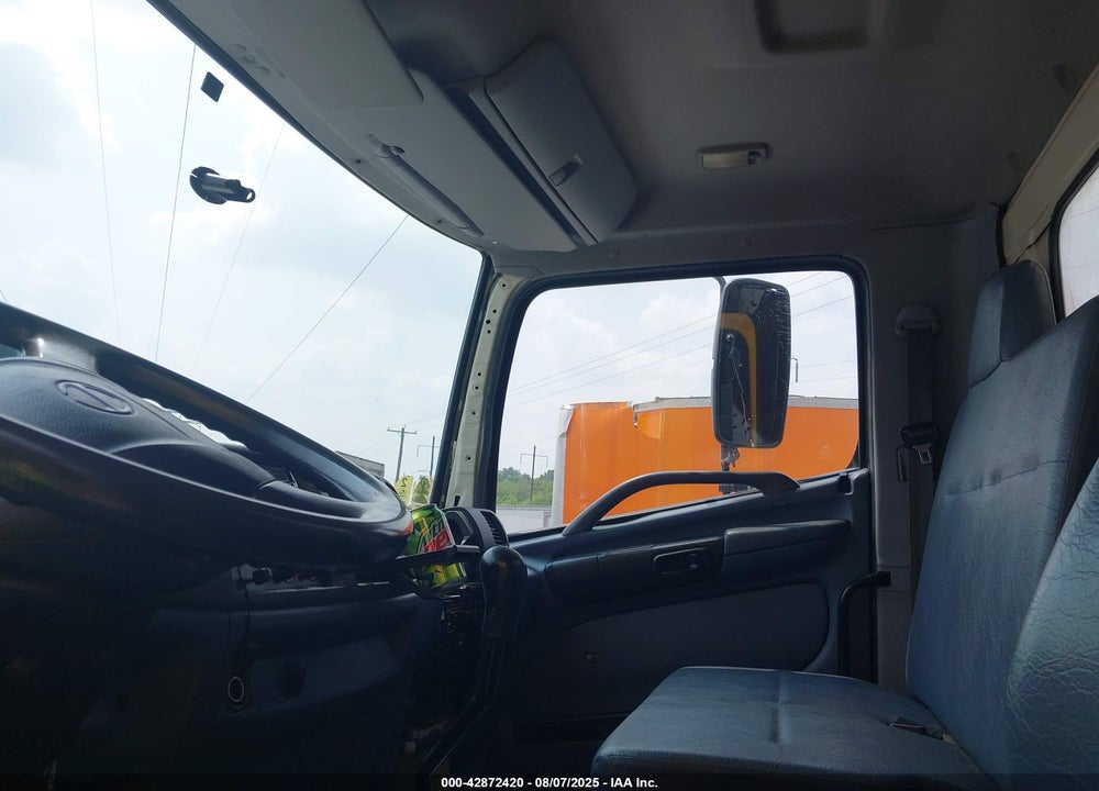 2007 HINO 258/268 VIN: 5PVNJ8JT372S50504