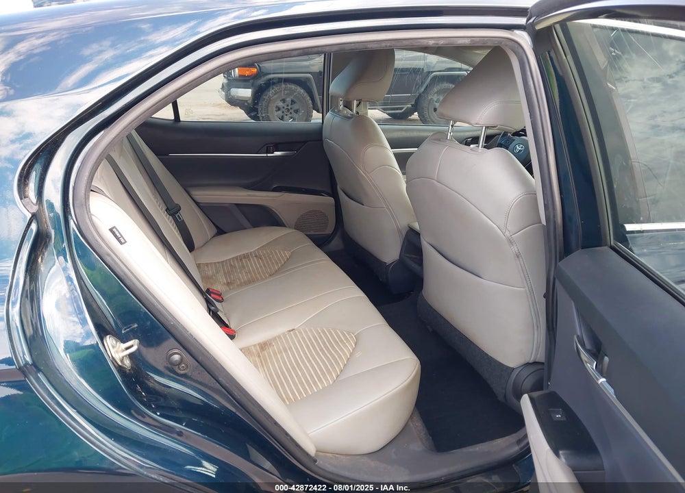 2019 TOYOTA CAMRY VIN: 4T1B11HK0KU830230
