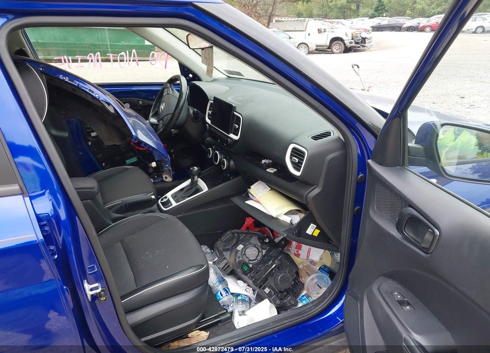 2022 HYUNDAI VENUE VIN: KMHRC8A3XNU143507