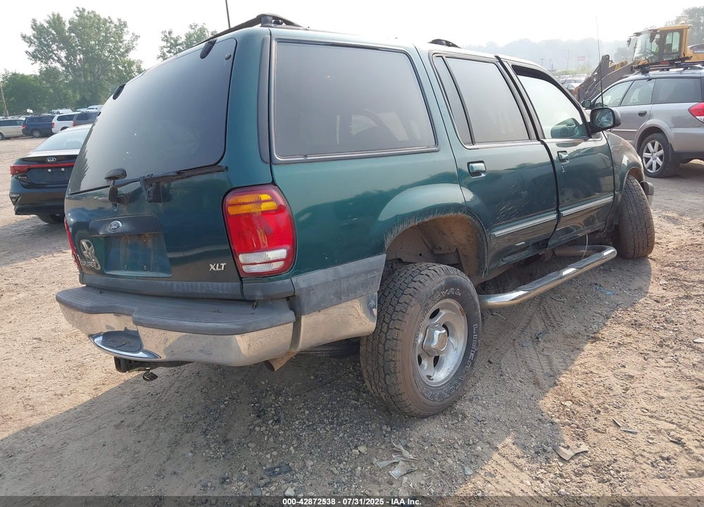 2000 FORD EXPLORER XLT VIN: 1FMZU73E9YZB01682