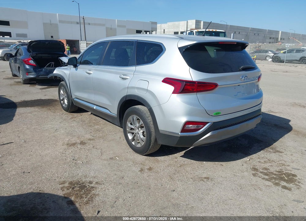 2019 HYUNDAI SANTA FE VIN: 5NMS23AD0KH011198