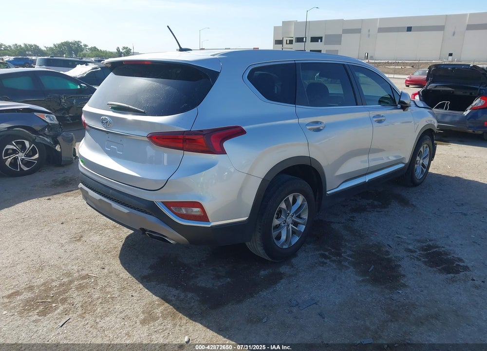 2019 HYUNDAI SANTA FE VIN: 5NMS23AD0KH011198