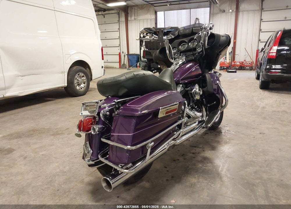 2007 HARLEY-DAVIDSON FLTC ULTRA SHRINE VIN: 1HD1FL4177Y651207