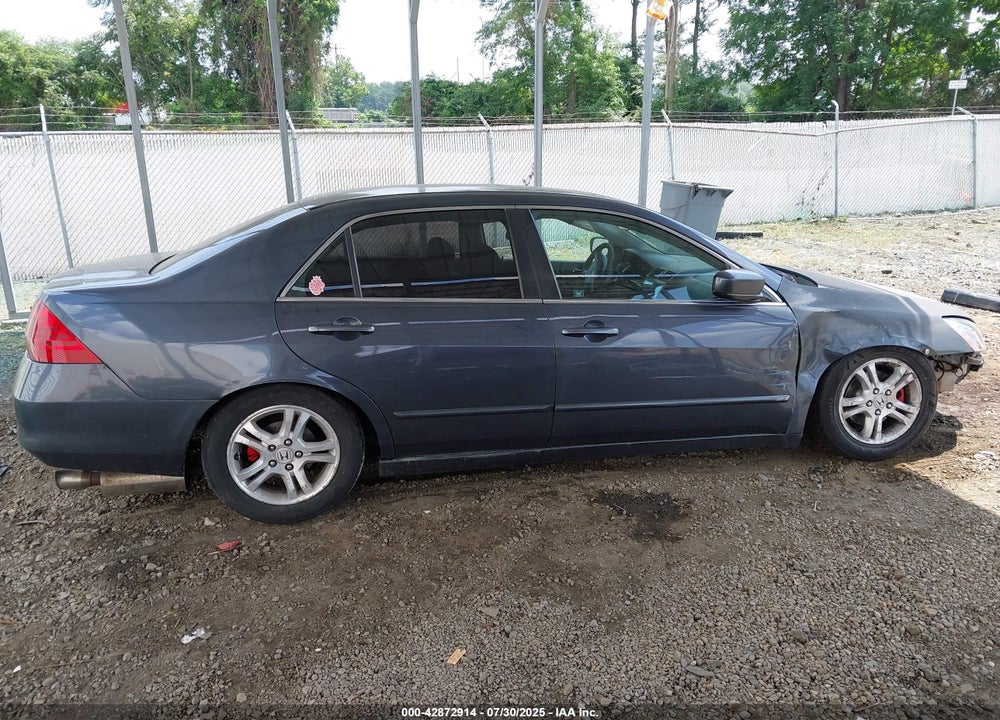 2007 HONDA ACCORD VIN: 1HGCM56747A057844