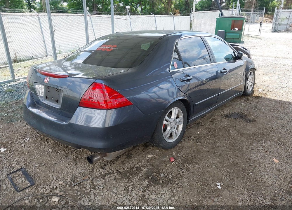 2007 HONDA ACCORD VIN: 1HGCM56747A057844