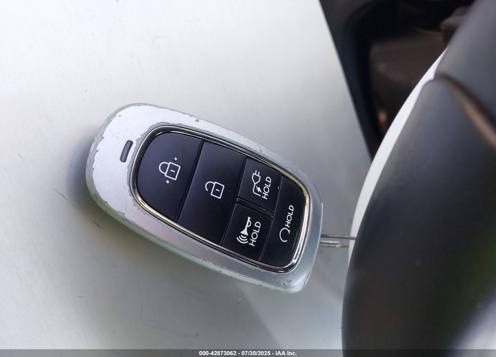 2024 HYUNDAI IONIQ 5 SE VIN: KM8KM4DE1RU308175