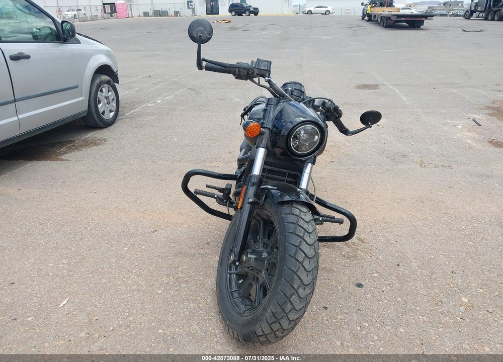 2019 INDIAN MOTORCYCLE CO. SCOUT BOBBER VIN: 56KMTB001K3141949