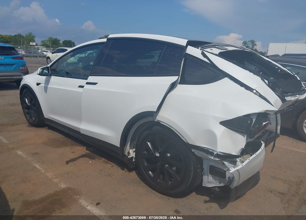 2025 TESLA MODEL X VIN: 7SAXCDE54SF468578