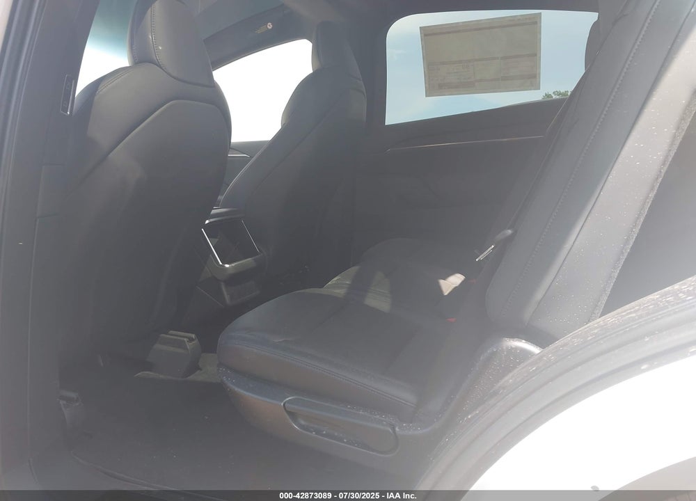 2025 TESLA MODEL X VIN: 7SAXCDE54SF468578