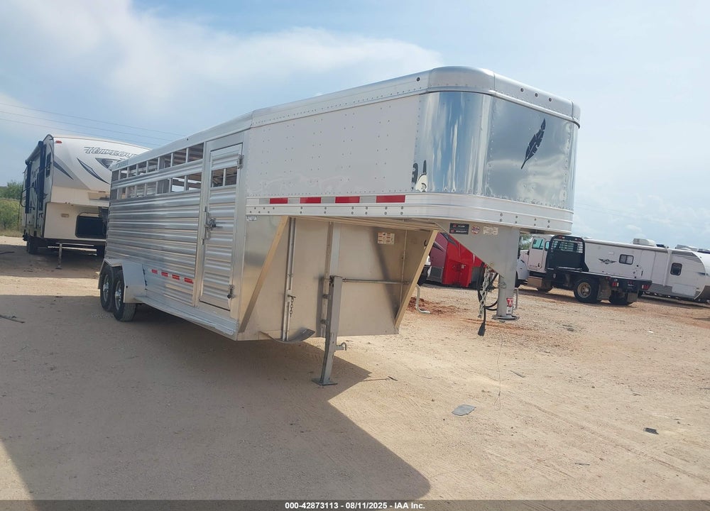 2024 FEATHERLITE LIVESTOCK TRAILER VIN: 4FGB22026RC163001