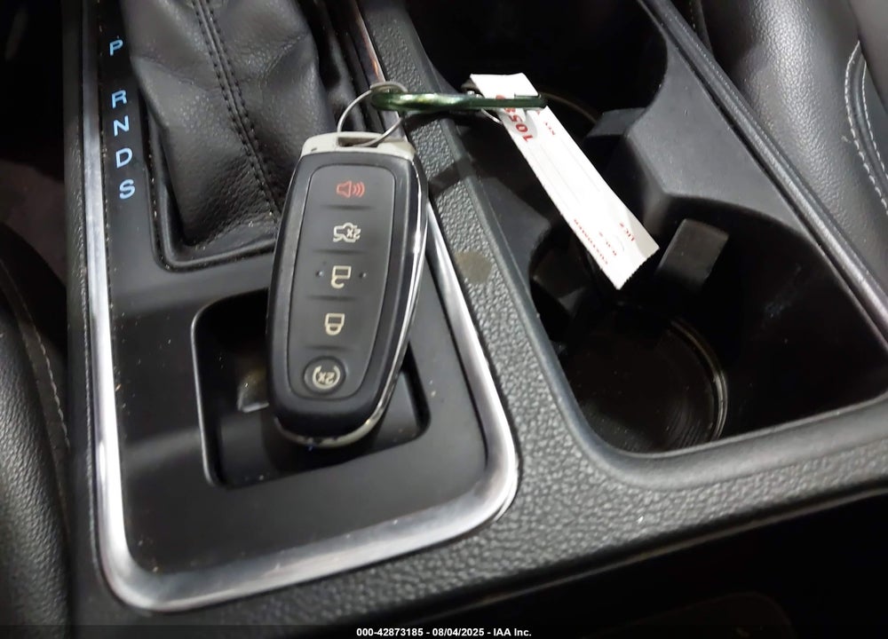2017 FORD ESCAPE VIN: 1FMCU9J90HUB62035