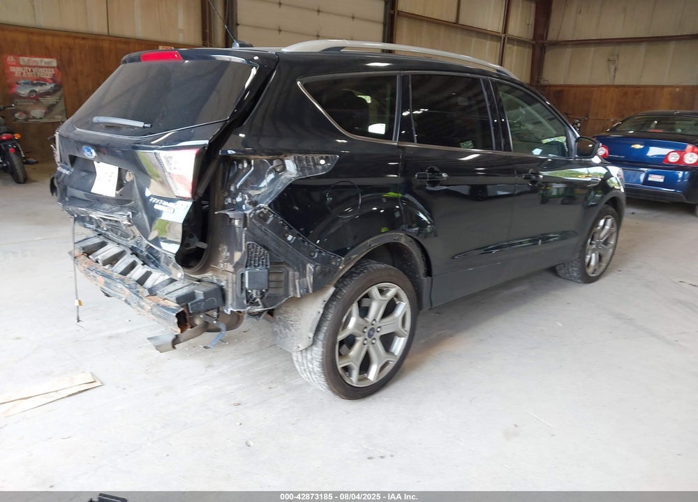 2017 FORD ESCAPE VIN: 1FMCU9J90HUB62035