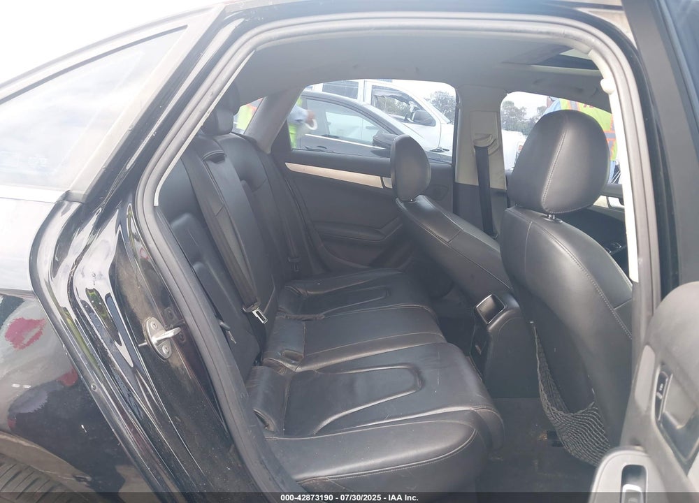 2013 AUDI A4 VIN: WAUAFAFL6DA150086