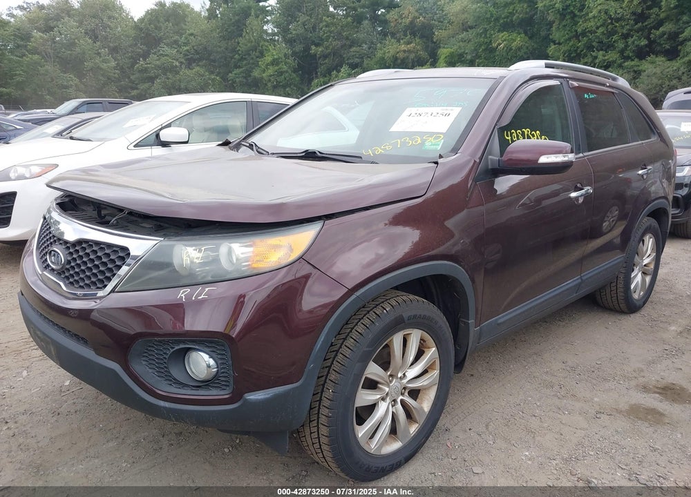 2011 KIA SORENTO VIN: 5XYKU3A12BG065550