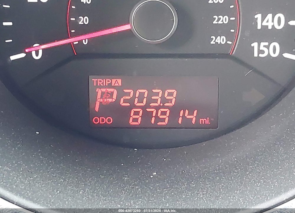2011 KIA SORENTO VIN: 5XYKU3A12BG065550