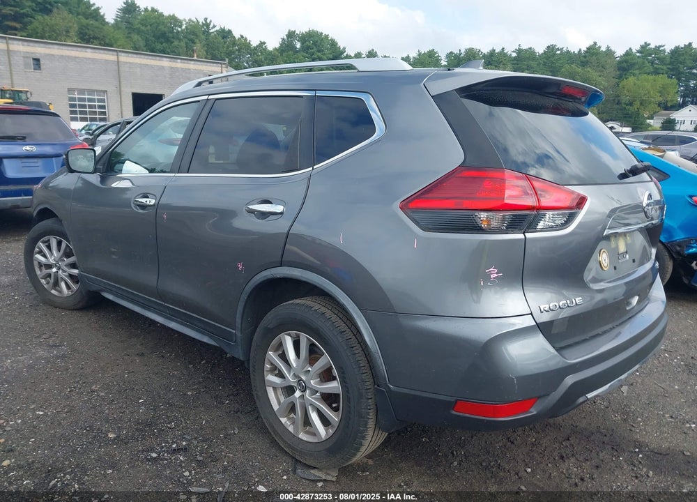 2017 NISSAN ROGUE VIN: JN8AT2MVXHW282240