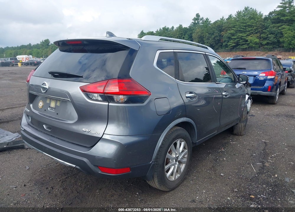 2017 NISSAN ROGUE VIN: JN8AT2MVXHW282240