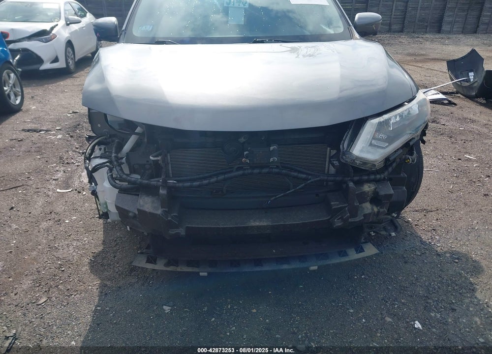 2017 NISSAN ROGUE VIN: JN8AT2MVXHW282240