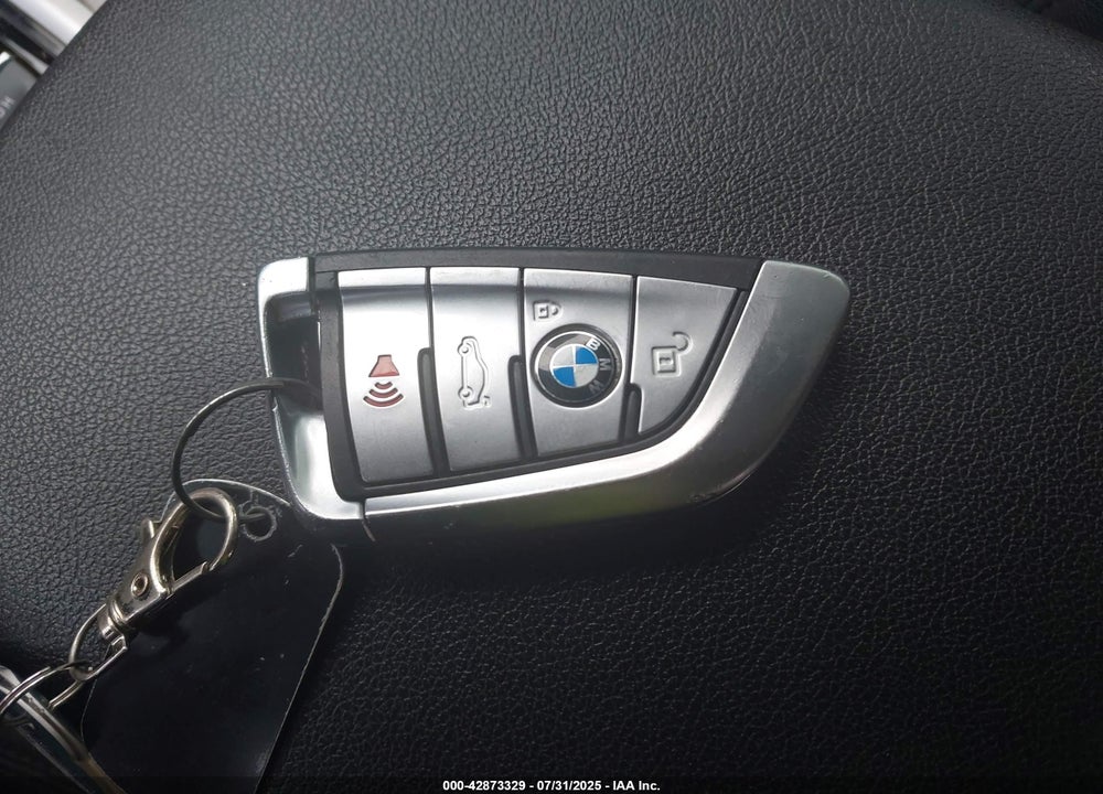 2019 BMW X3 VIN: 5UXTR7C51KLE96450