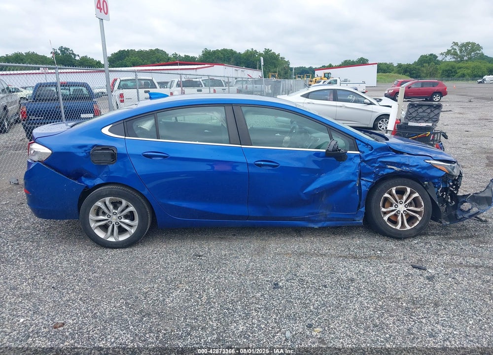 2019 CHEVROLET CRUZE LT VIN: 1G1BE5SM8K7103550