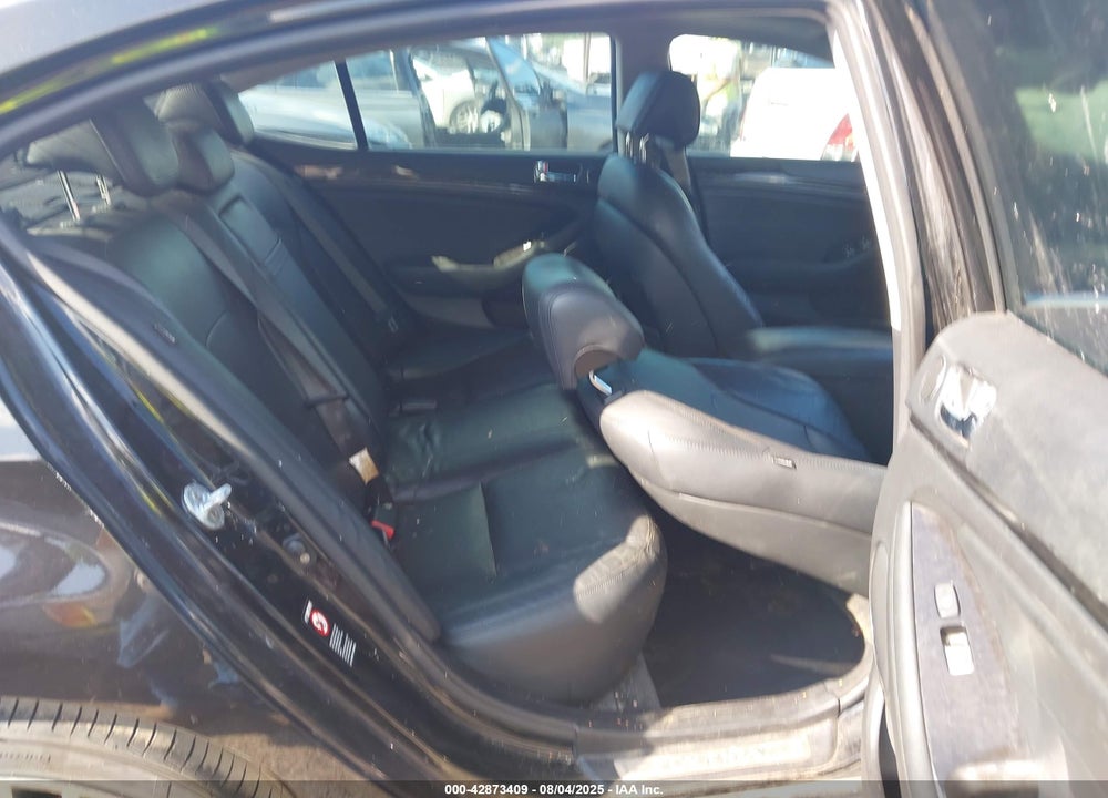 2016 KIA CADENZA VIN: KNALN4D75G5214246