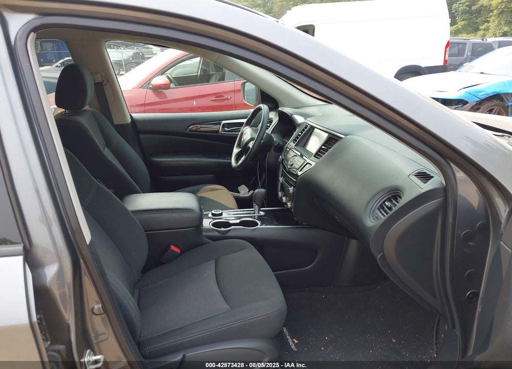 2019 NISSAN PATHFINDER VIN: 5N1DR2MM3KC648865