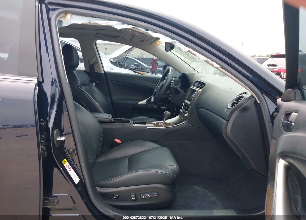 2010 LEXUS IS 250 VIN: JTHBF5C20A5114052