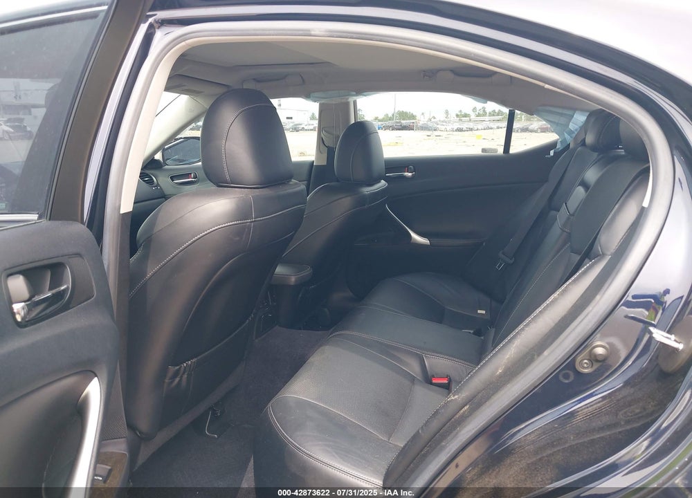 2010 LEXUS IS 250 VIN: JTHBF5C20A5114052