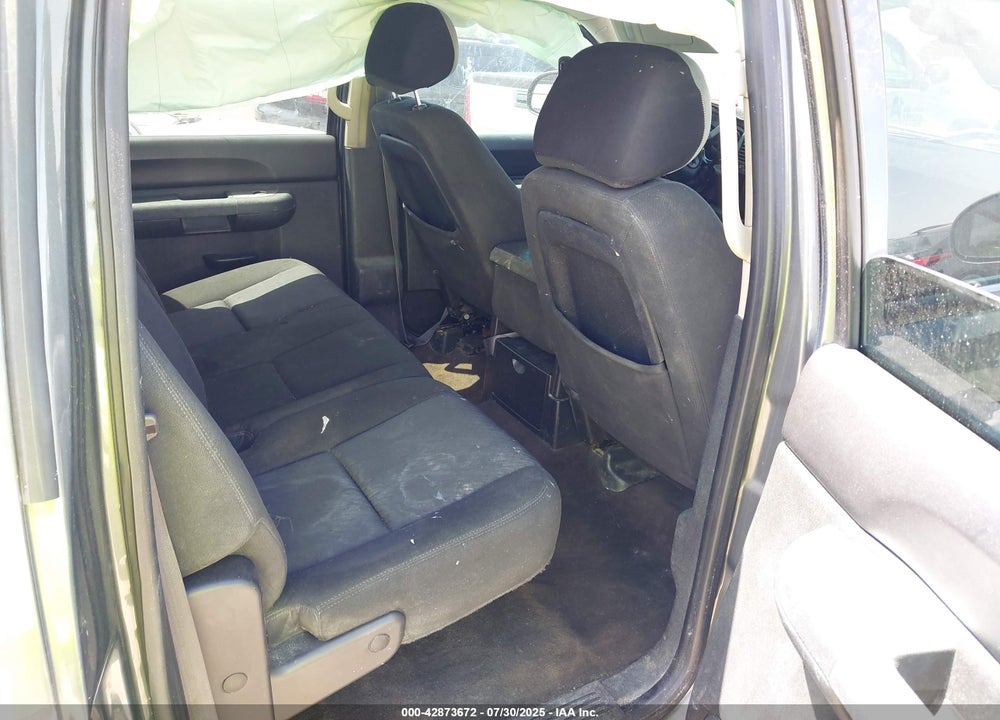 2011 CHEVROLET SILVERADO 1500 VIN: 3GCPCSE09BG239605