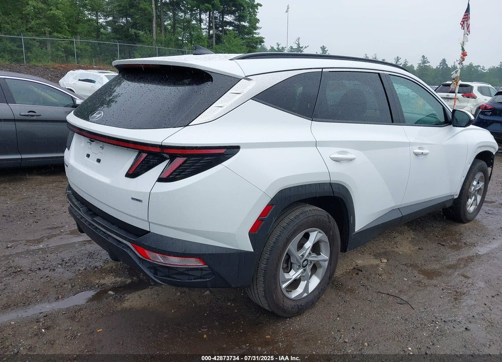 2022 HYUNDAI TUCSON SEL VIN: 5NMJBCAE3NH160911