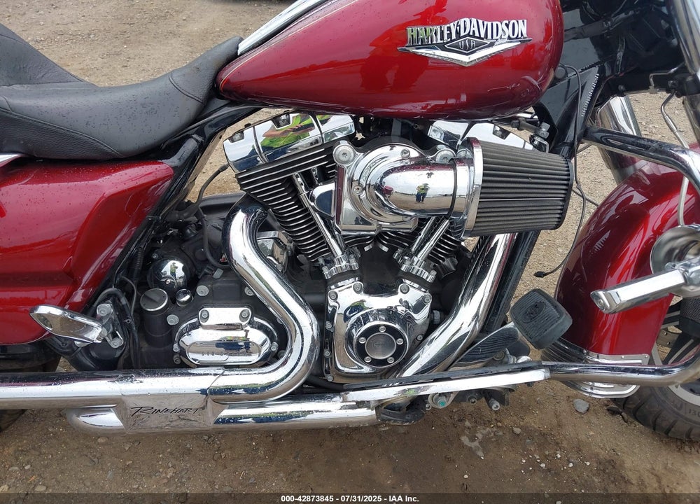 2016 HARLEY-DAVIDSON FLHR ROAD KING VIN: 1HD1FBM19GB668359