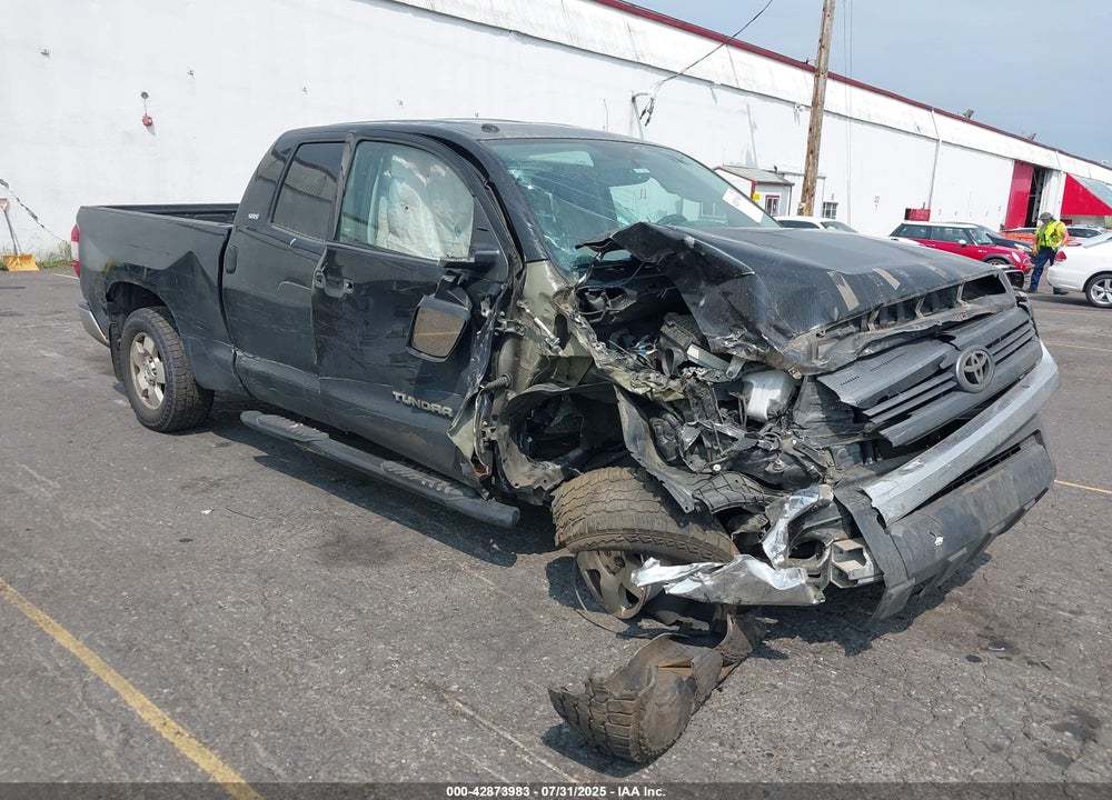 2014 TOYOTA TUNDRA SR5 4.6L V8 VIN: 5TFUM5F19EX055855
