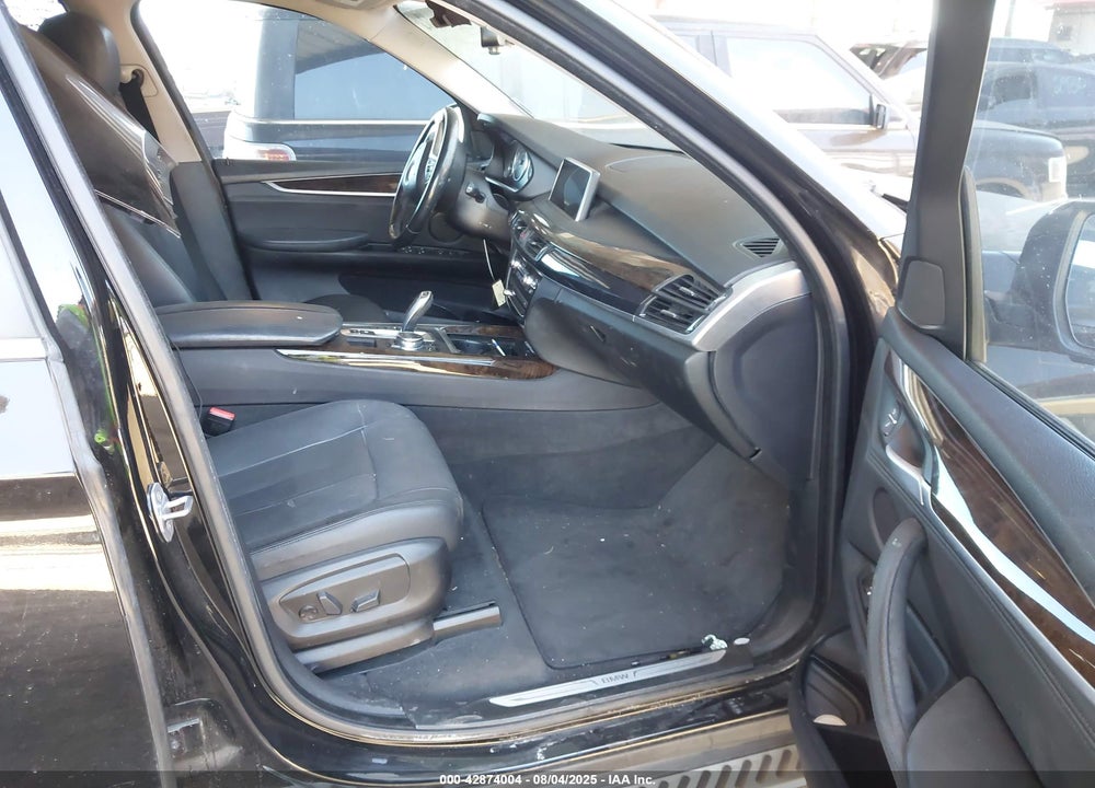 2016 BMW X5 VIN: 5UXKR2C50G0R68836