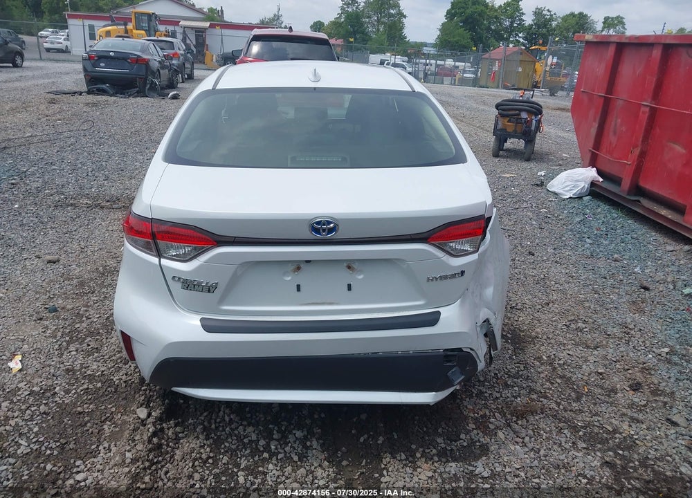 2022 TOYOTA COROLLA VIN: JTDEAMDE6N3013812