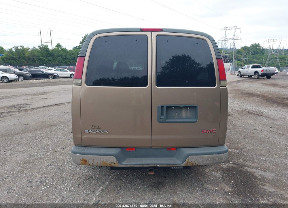 2002 GMC SAVANA VIN: 1GKFG15R621202815