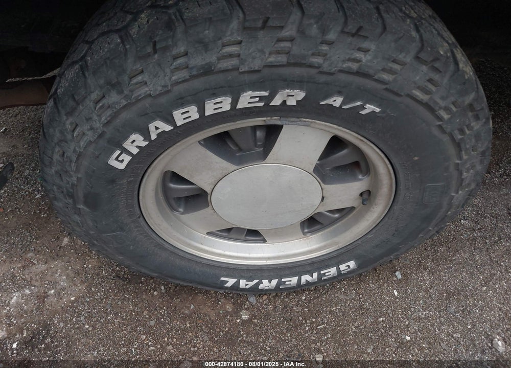 2002 GMC SAVANA VIN: 1GKFG15R621202815