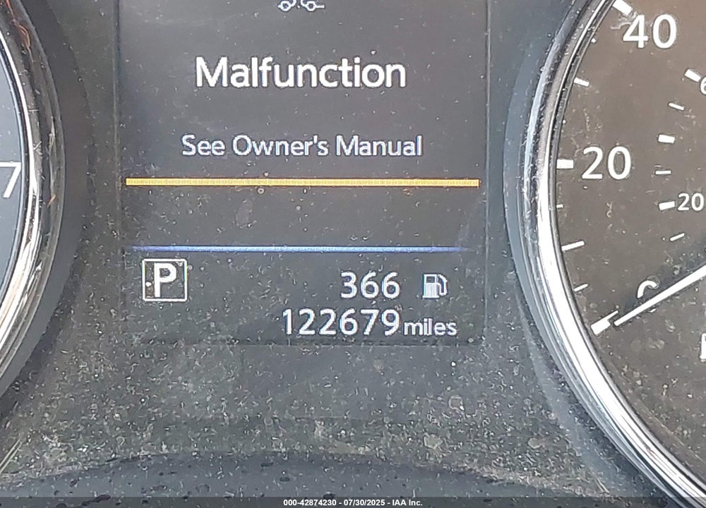 2018 NISSAN ROGUE VIN: JN8AT2MV4JW325153