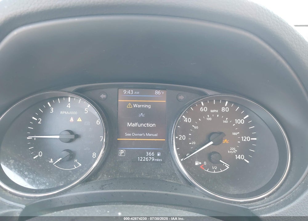 2018 NISSAN ROGUE VIN: JN8AT2MV4JW325153