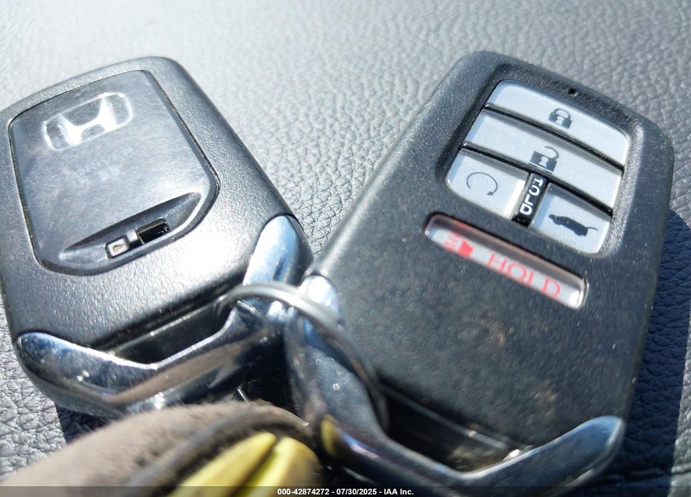 2022 HONDA PILOT VIN: 5FNYF6H20NB044566