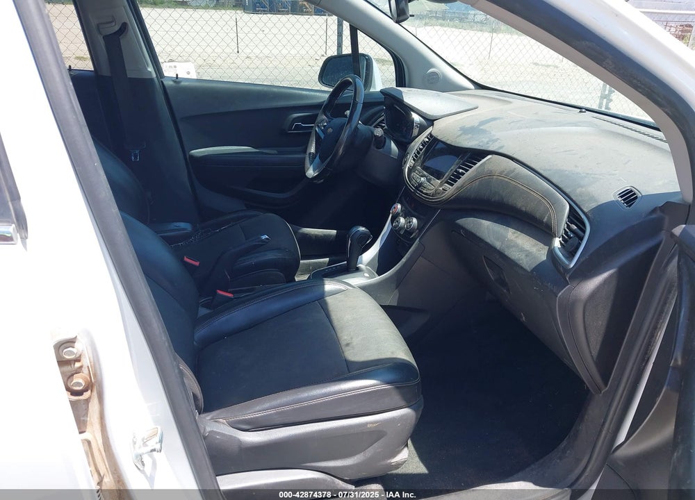 2019 CHEVROLET TRAX VIN: KL7CJLSB2KB750868