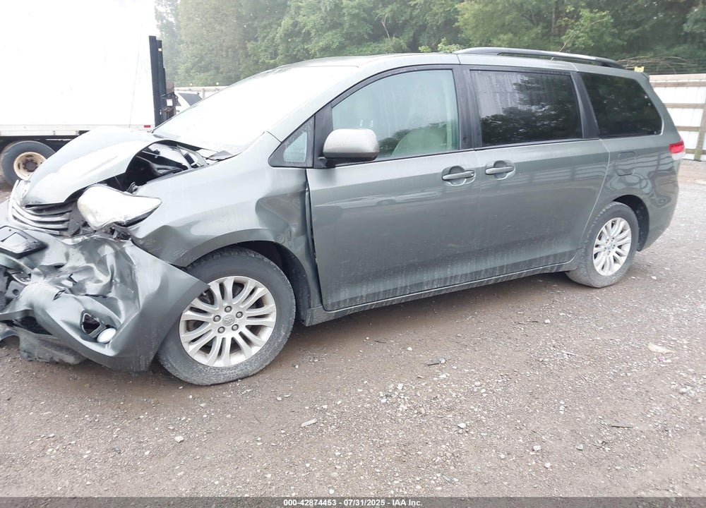 2013 TOYOTA SIENNA VIN: 5TDYK3DC1DS292246