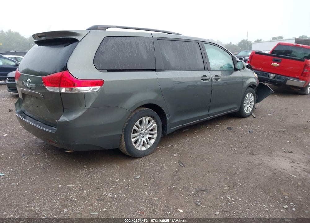2013 TOYOTA SIENNA VIN: 5TDYK3DC1DS292246