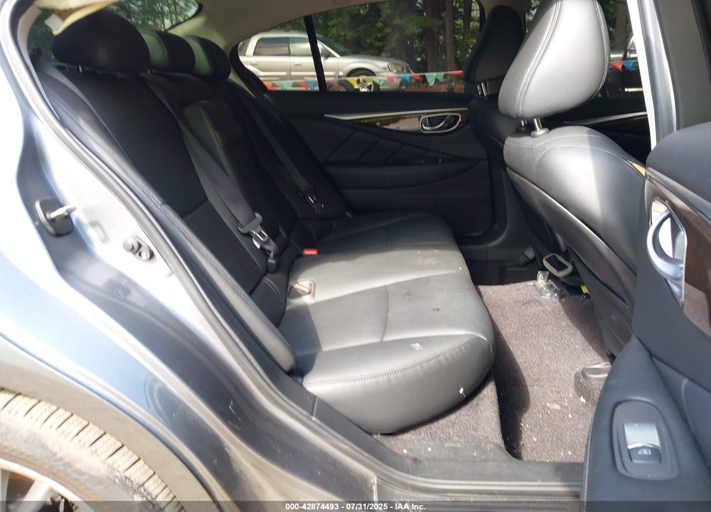 2019 INFINITI Q50 3.0T LUXE VIN: JN1EV7AR8KM552406