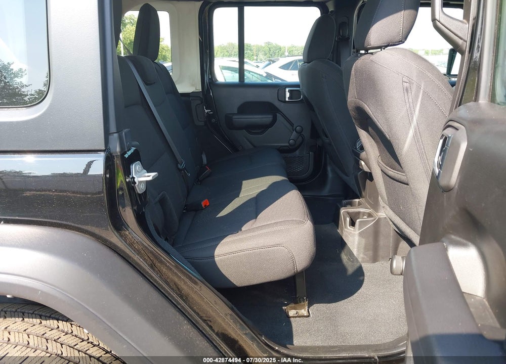 2022 JEEP WRANGLER UNLIMITED SPORT 4X4 VIN: 1C4HJXDNXNW234973