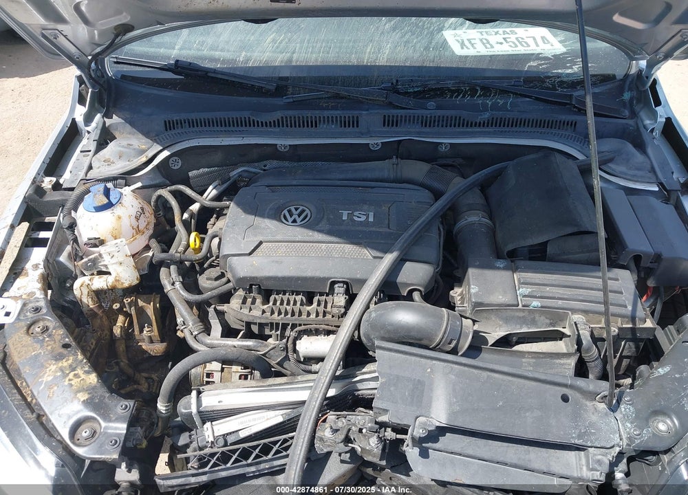 2014 VOLKSWAGEN JETTA VIN: 3VWD17AJ4EM245402