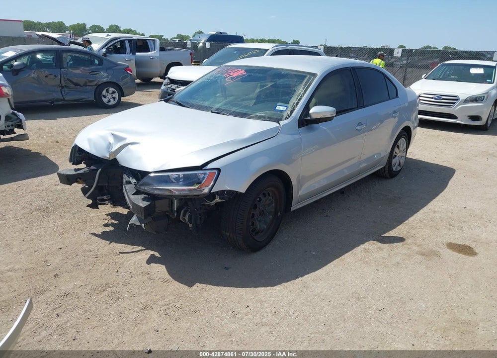 2014 VOLKSWAGEN JETTA VIN: 3VWD17AJ4EM245402